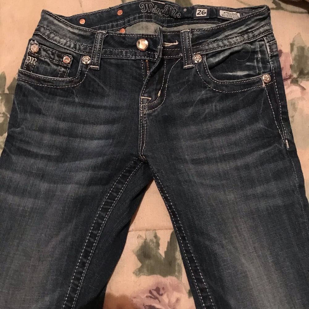 Miss me jeans size 26 mid rise boot cut